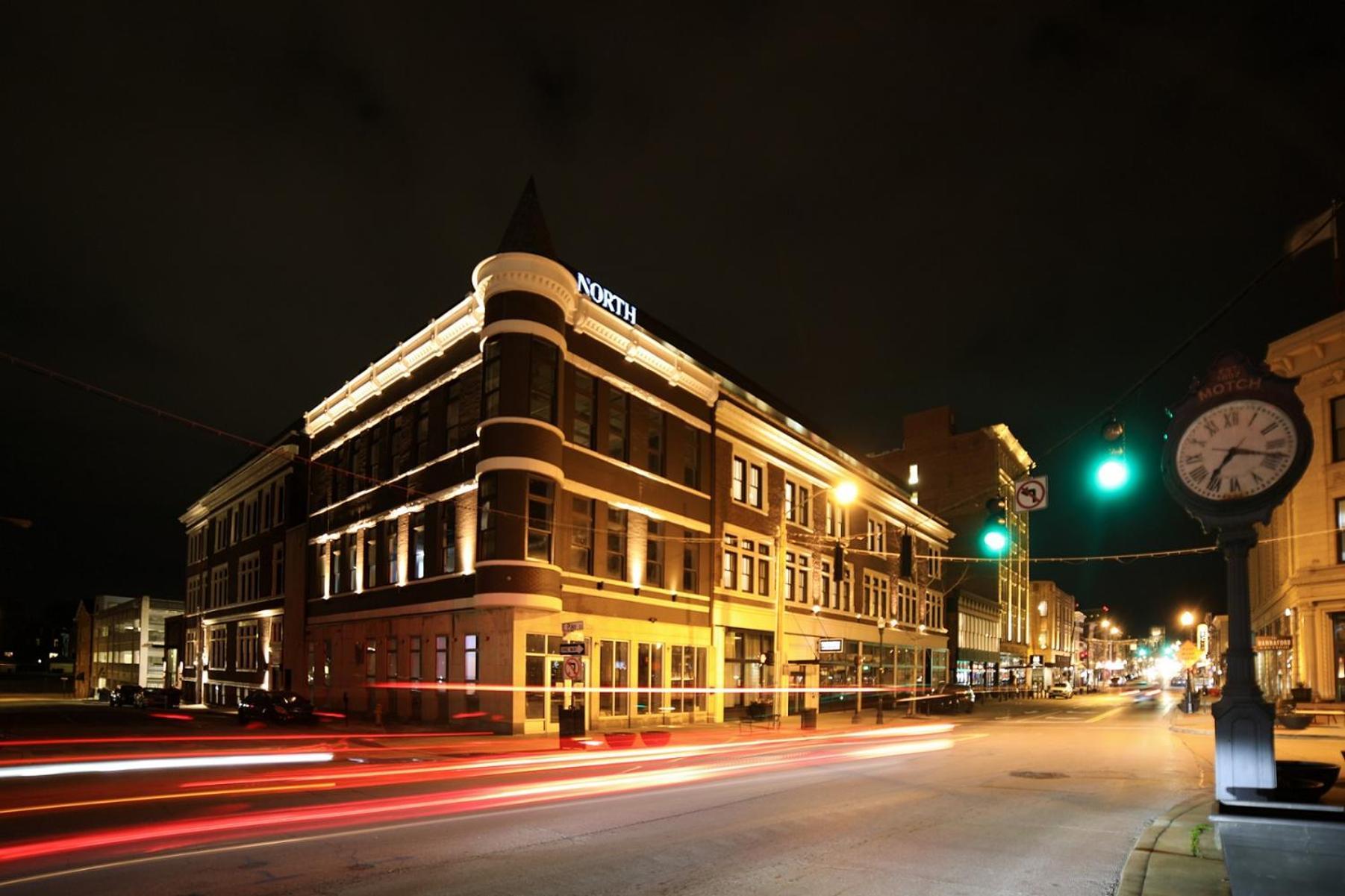 Cincinnati Riverfront 4* Covington